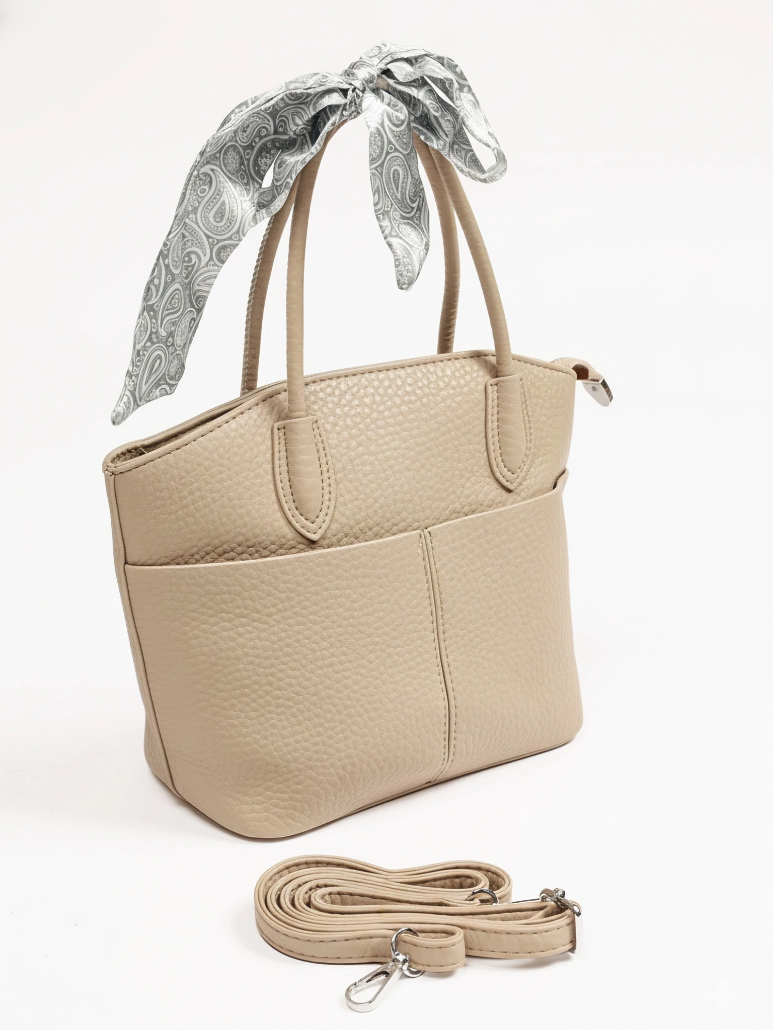 Сумка-тоут с округлыми ручками и декоративным платком в ассортименте